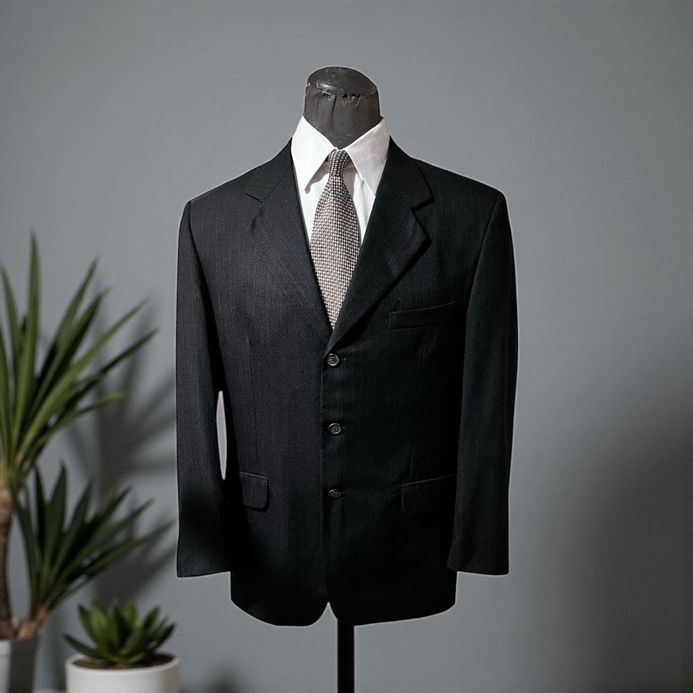 Classic Gray Men's Blazer with a slightly Blue Pinstripe very Subtle☑️VEN50 - Picture 3 of 12